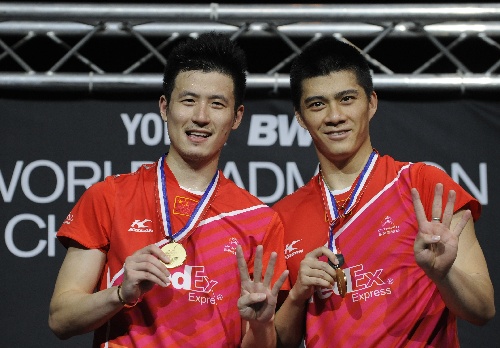 出最佳成绩 出最佳成绩